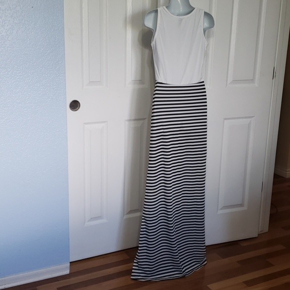 Womens maxi dress new size Medium long flowy maxi - Picture 7 of 7